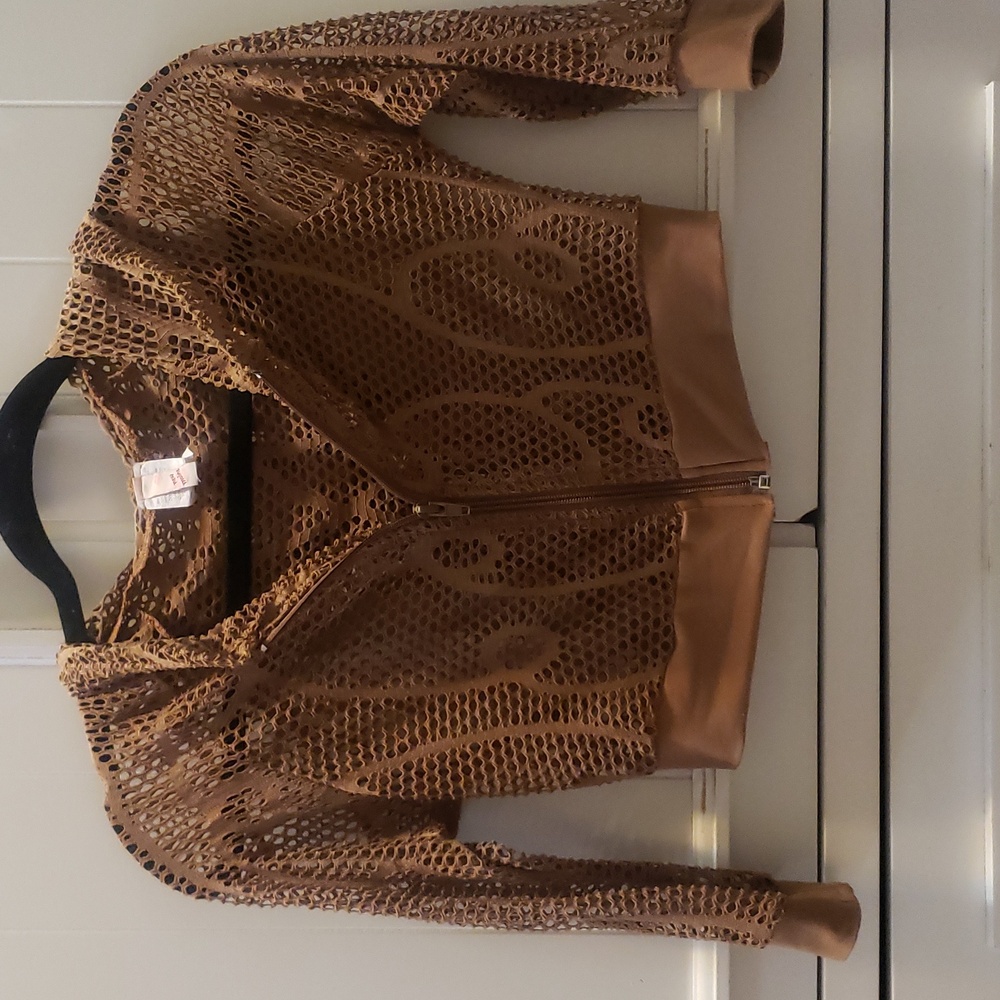 Cropped Cutout Zippered Hoodie